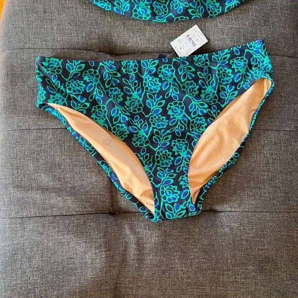 New with tags J. Crew Blue and Green Patterned 2 piece Swimwear Top XL Bottom L - Picture 3 of 5
